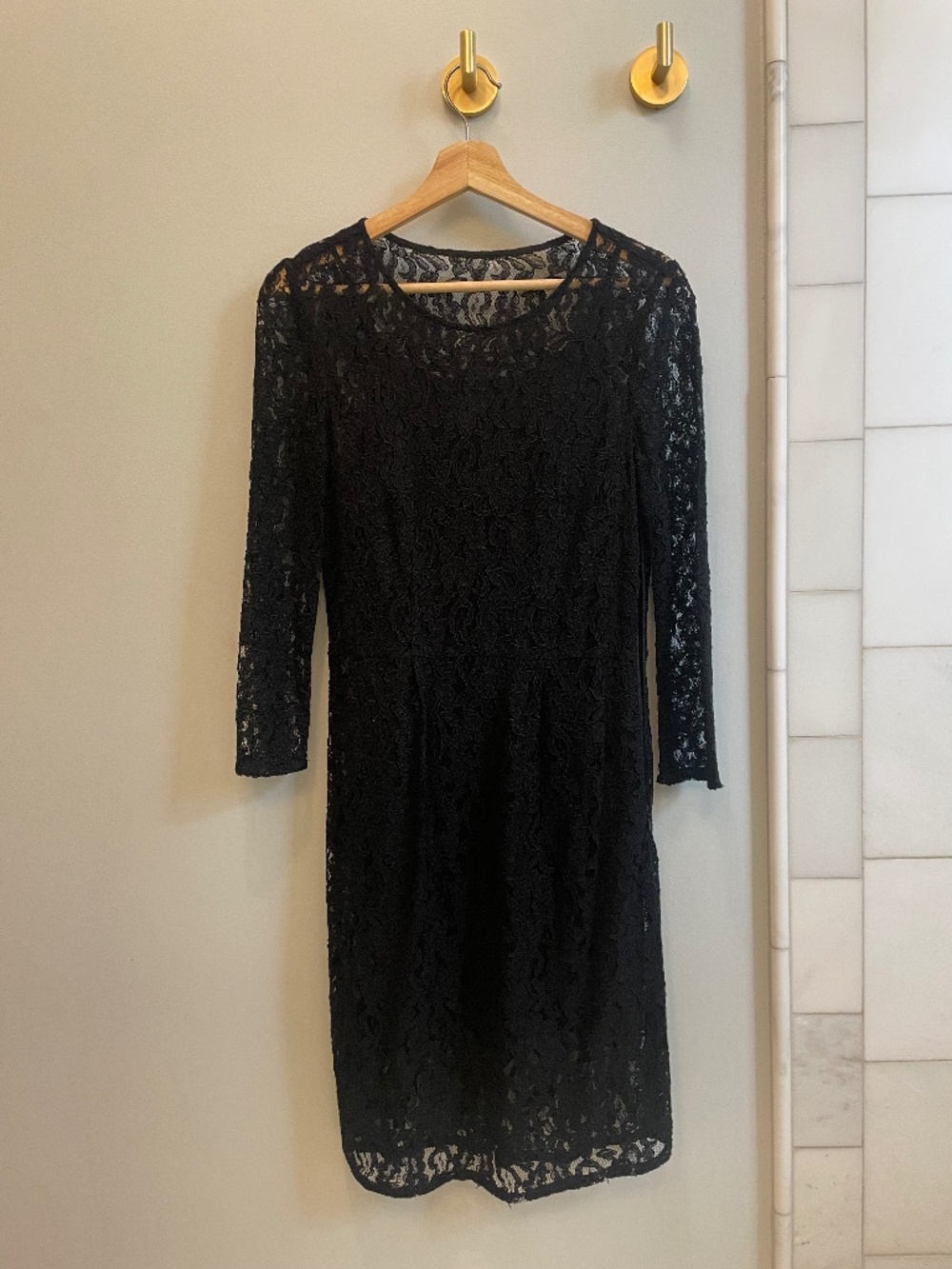 Broadway & Broome Lace dress, black